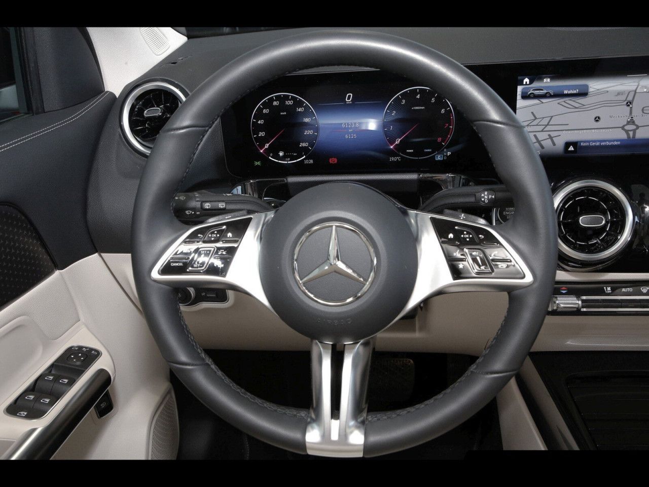 Fahrzeugbild 13 / 21