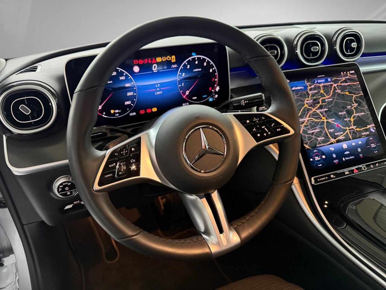 Mercedes-Benz C-Klasse – Bild 15