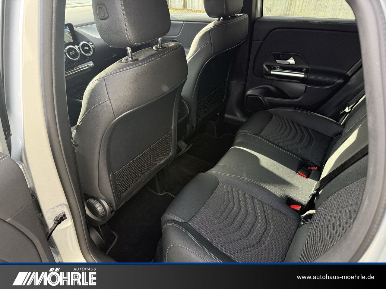 Fahrzeugbild 11 / 15