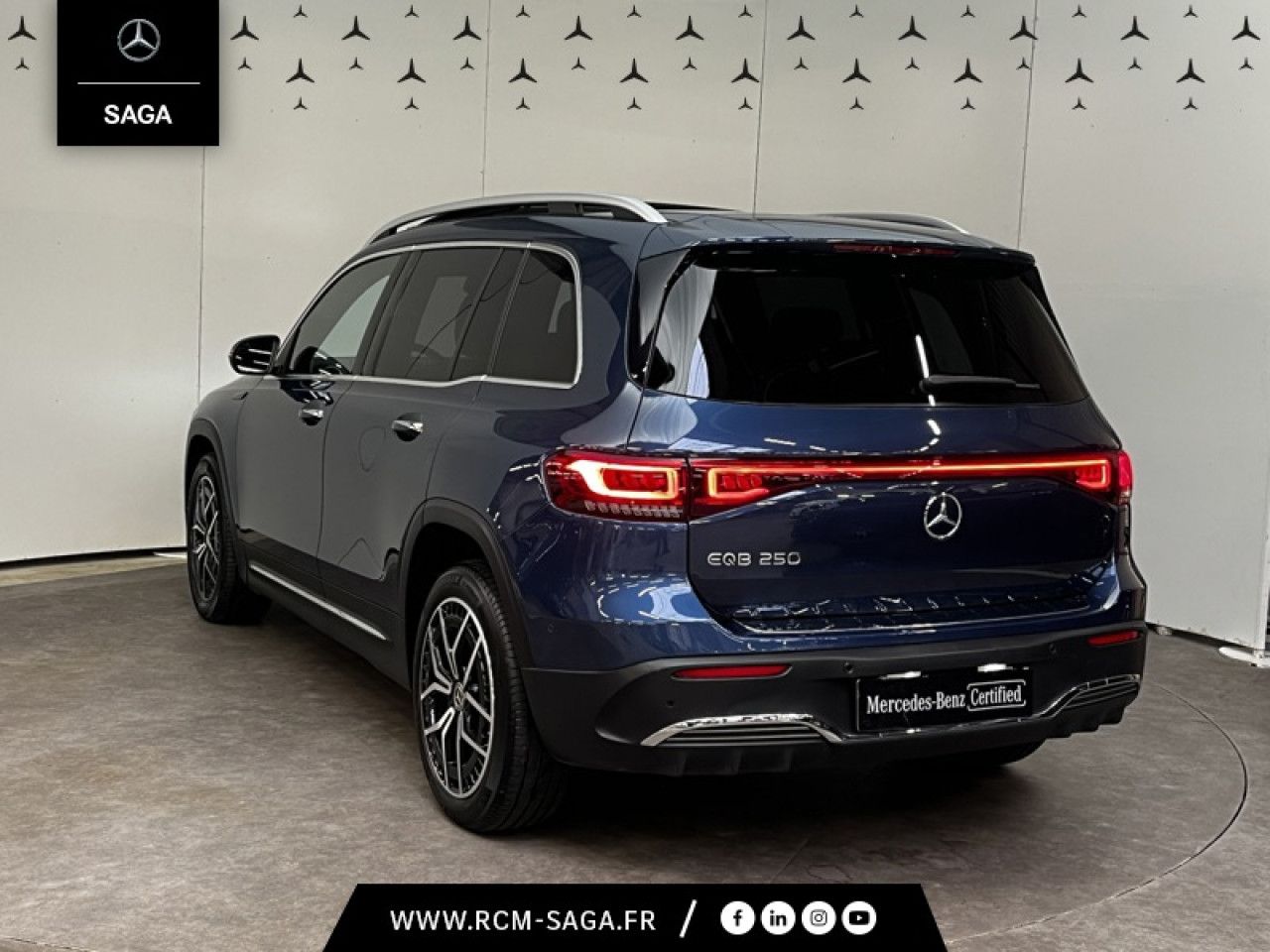 Photo du v&eacute;hicule 3 / 18