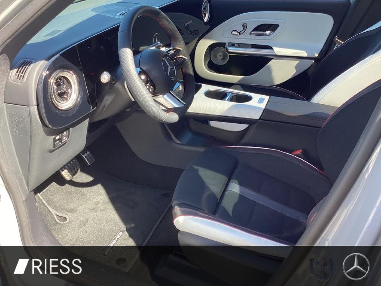 Mercedes-Benz GLB – Bild 6