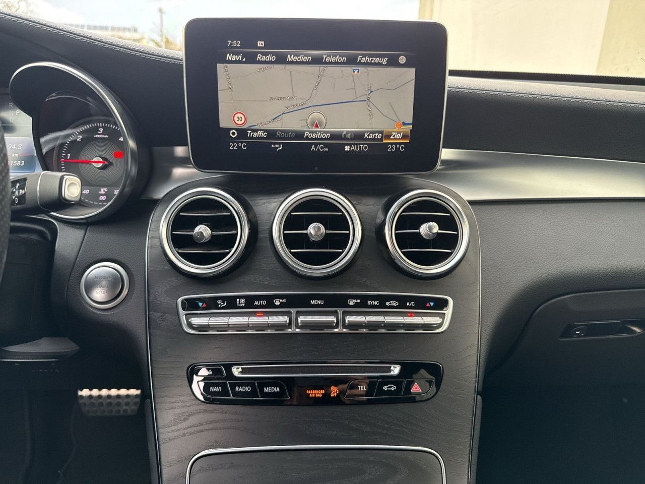 Fahrzeugbild 10 / 23