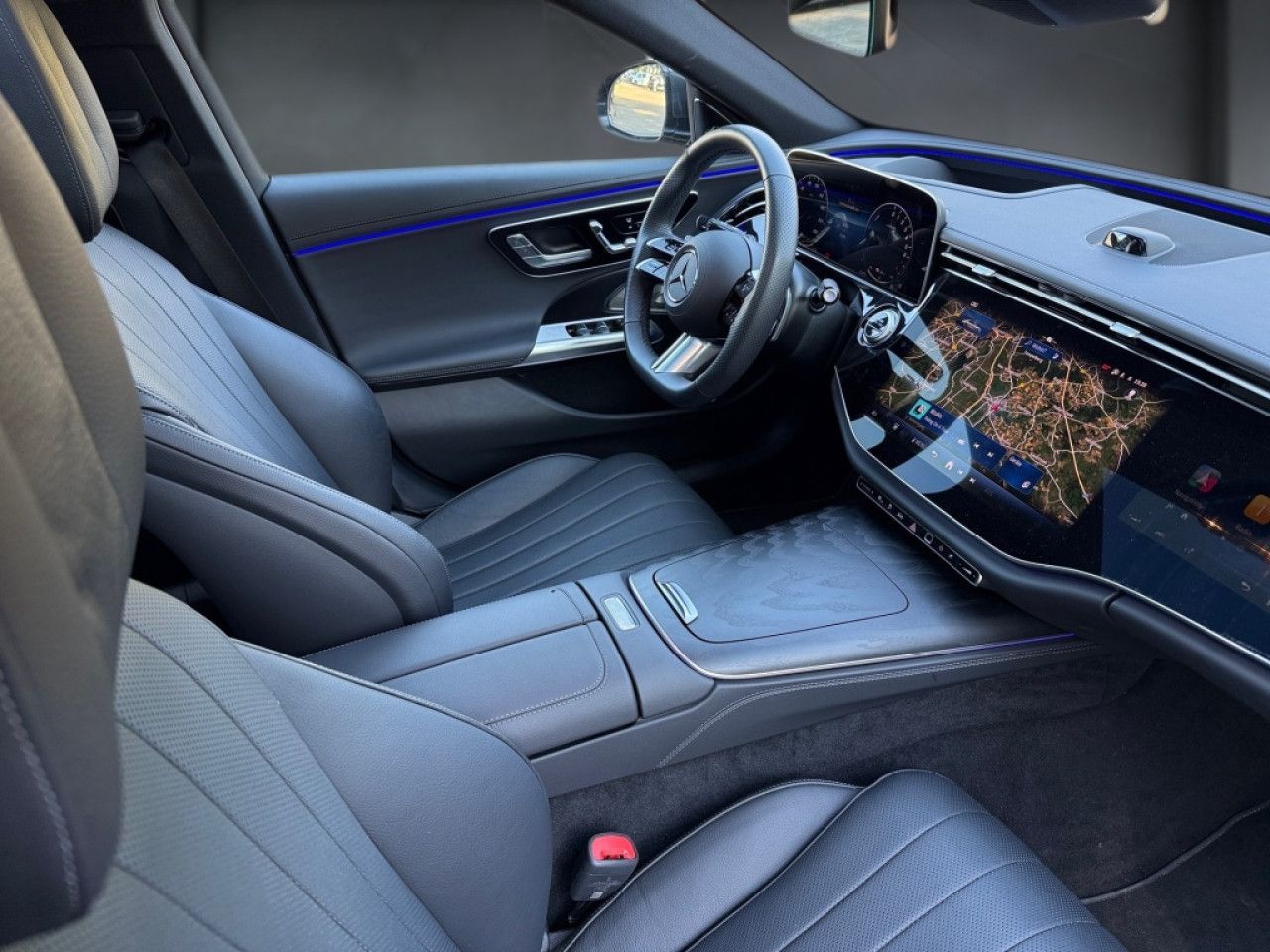 Mercedes-Benz E-Klasse – Bild 16