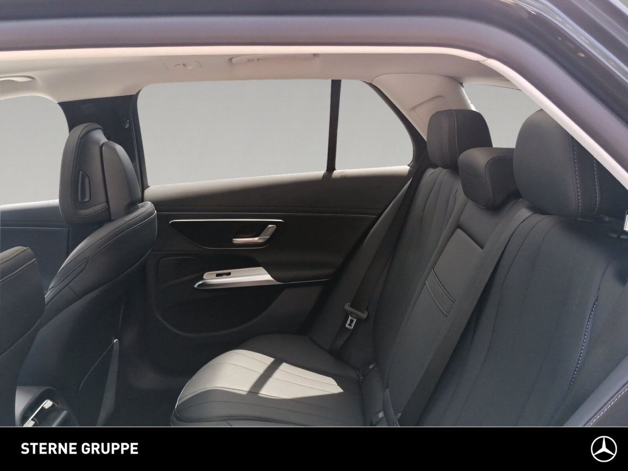 Mercedes-Benz E-Klasse – Bild 12