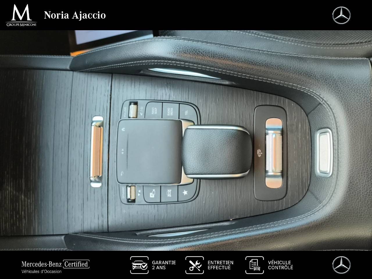 Photo du v&eacute;hicule 16 / 18