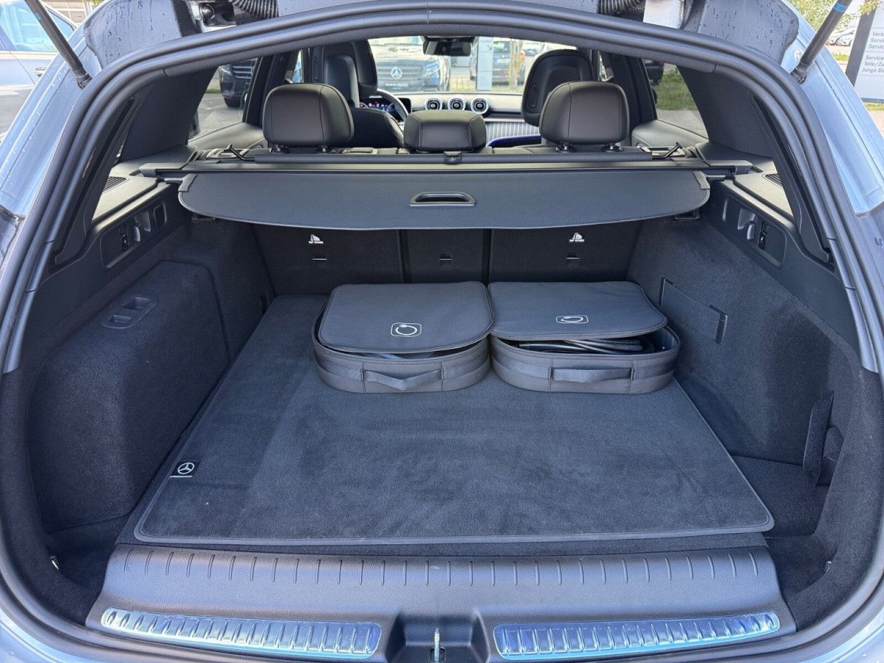 Mercedes-Benz C-Klasse – Bild 12