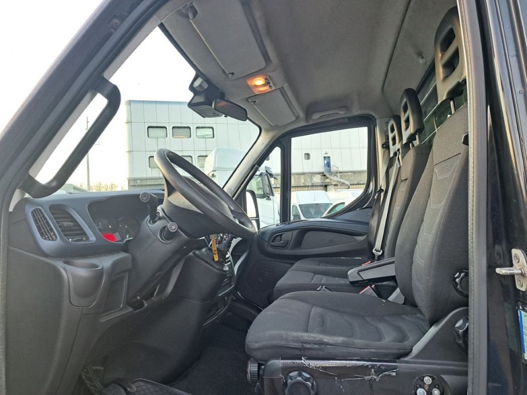 IVECO | 70C18