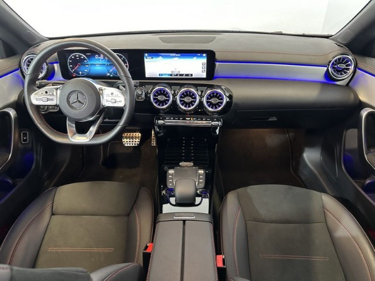 Imagem do ve&iacute;culo 13 / 19