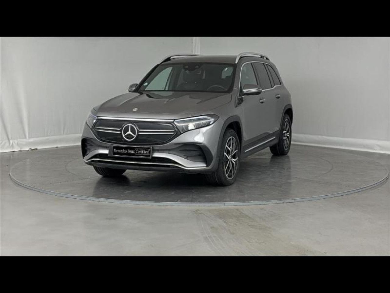 Photo du v&eacute;hicule 1 / 18