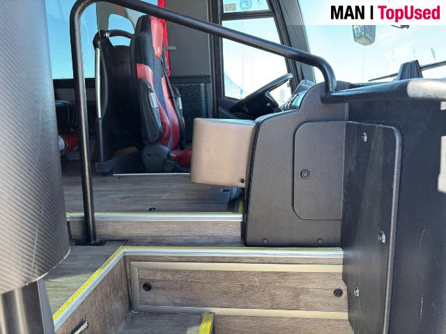MAN Noge Touring H 11