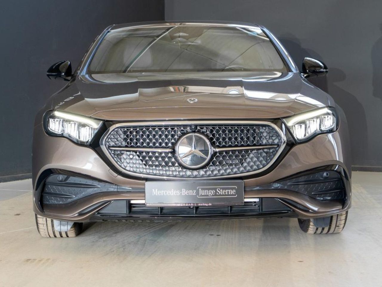 Mercedes-Benz E-Klasse – Bild 2
