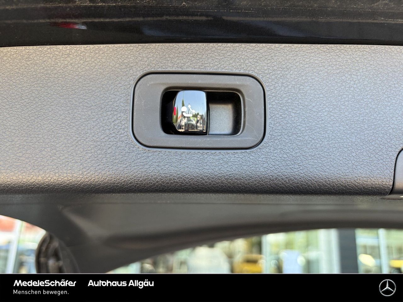 Mercedes-Benz E-Klasse – Bild 23