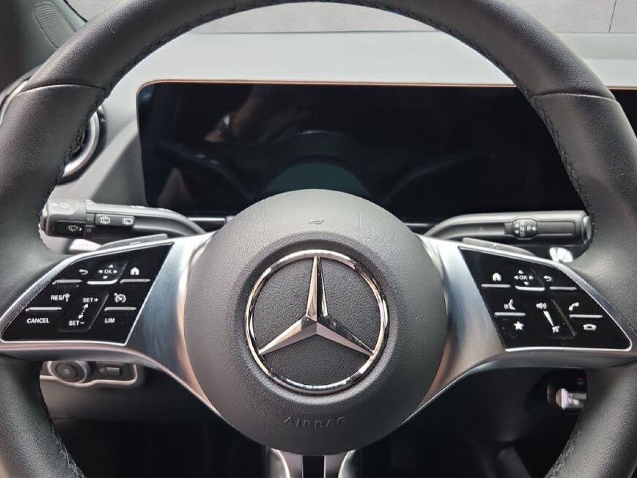 Mercedes-Benz GLA – Bild 11