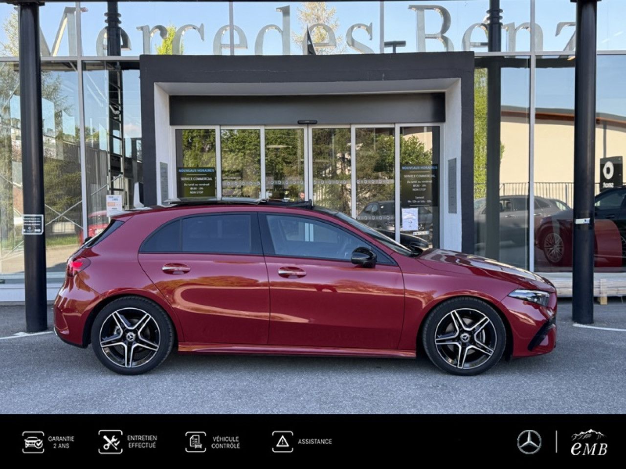 Photo du v&eacute;hicule 3 / 18