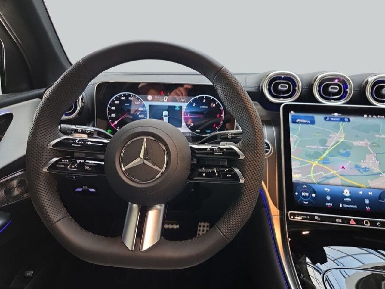 Mercedes-Benz GLC – Bild 16