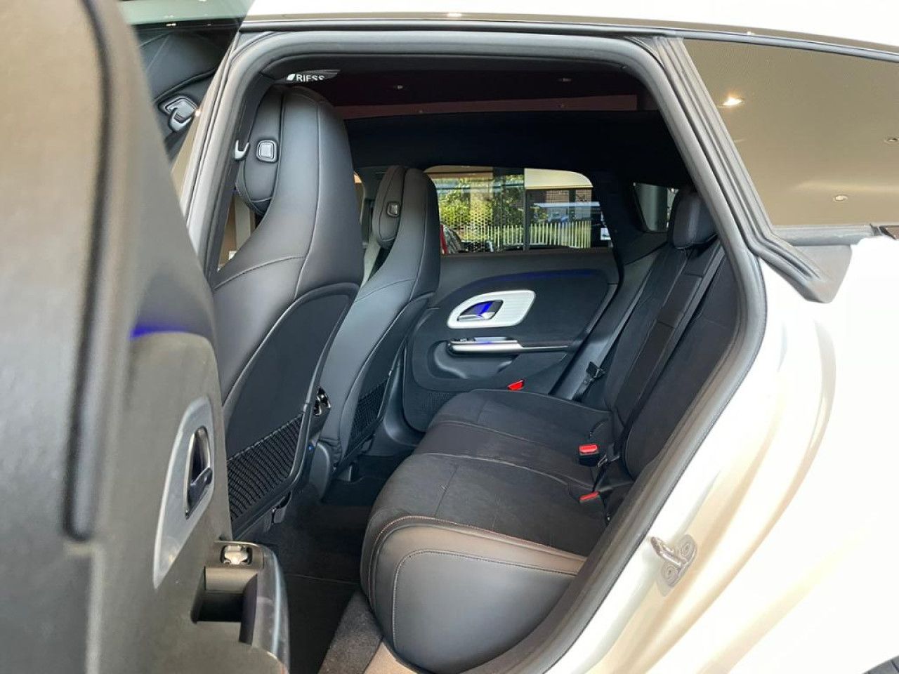 Mercedes-Benz CLA – Bild 4