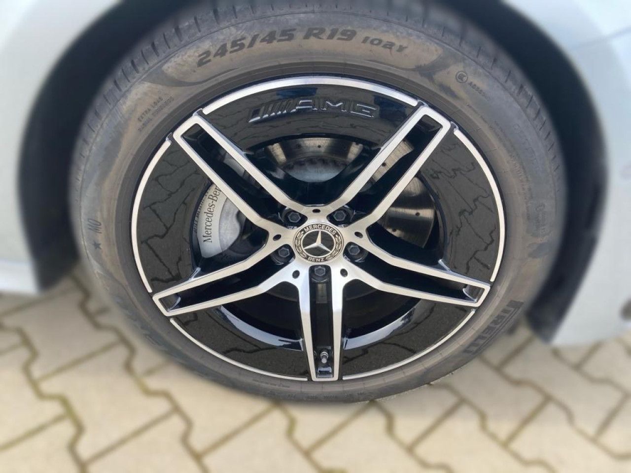 Mercedes-Benz E-Klasse – Bild 6
