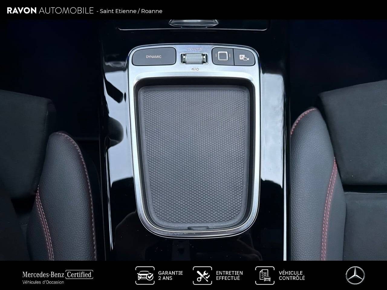 Photo du v&eacute;hicule 14 / 18