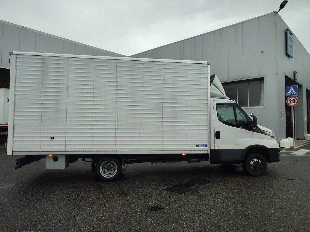 IVECO | Daily 35 C18H3.0 4100 cab. HD