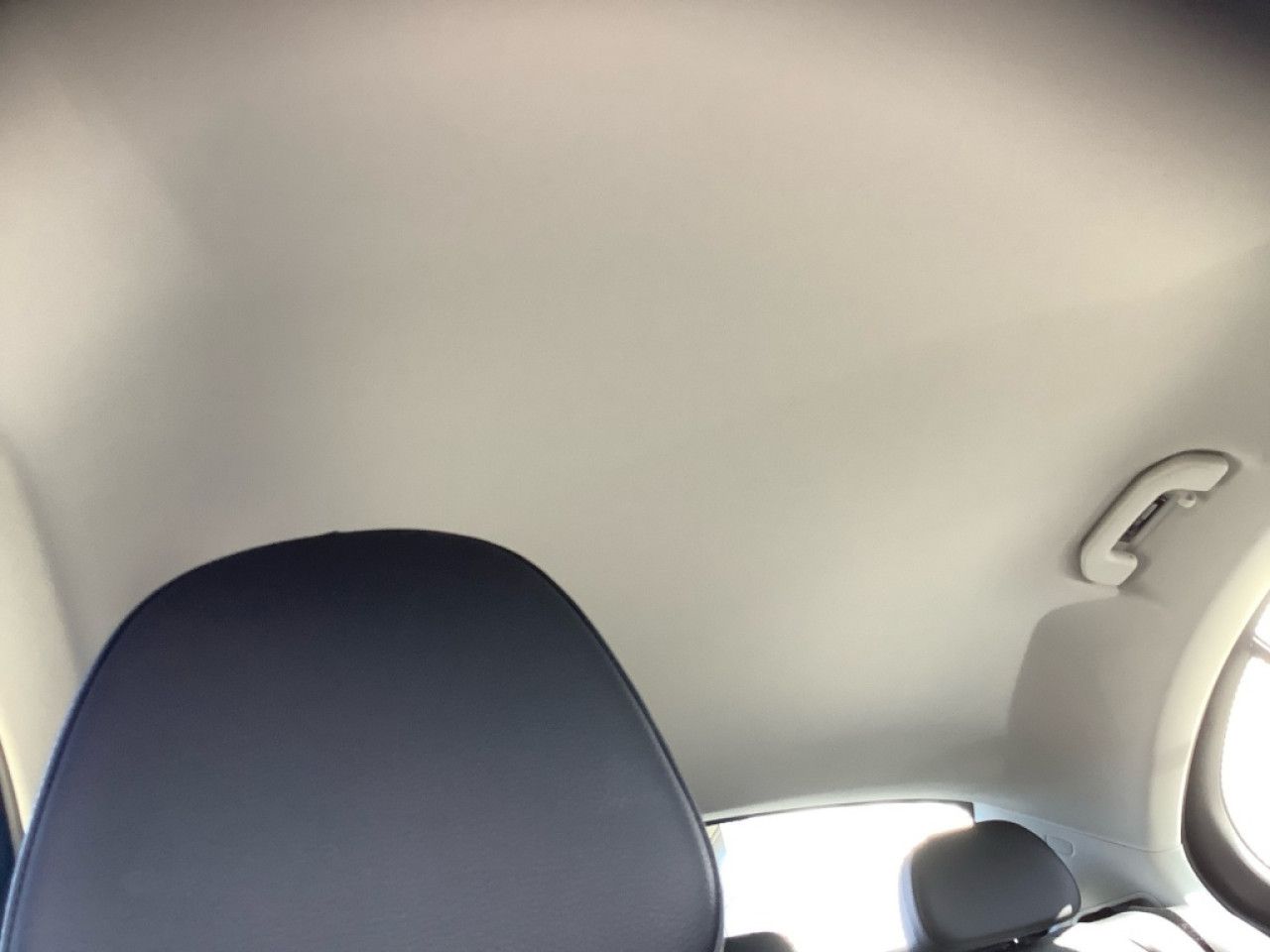 Mercedes-Benz E-Klasse – Bild 18