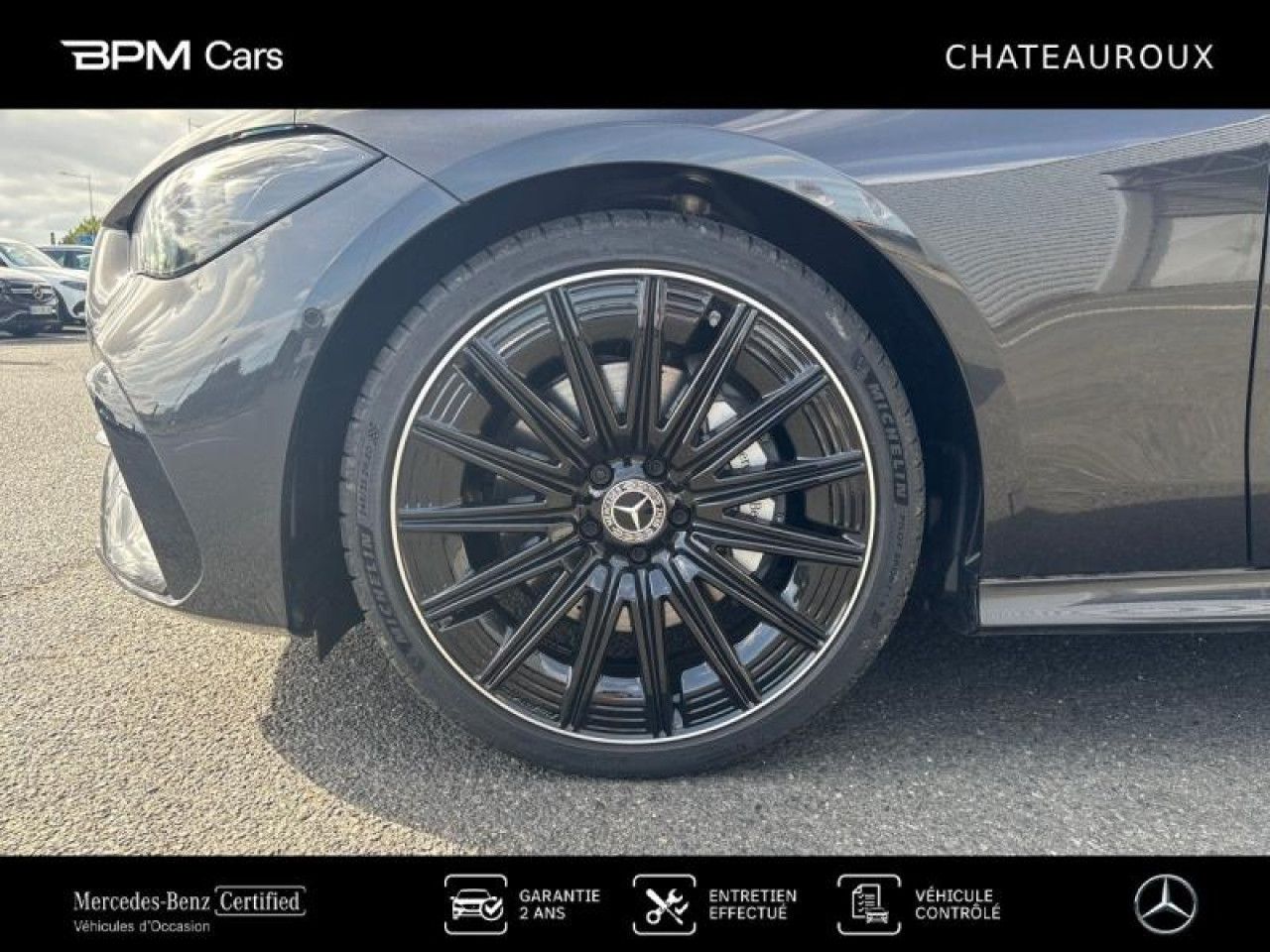 Photo du v&eacute;hicule 12 / 18