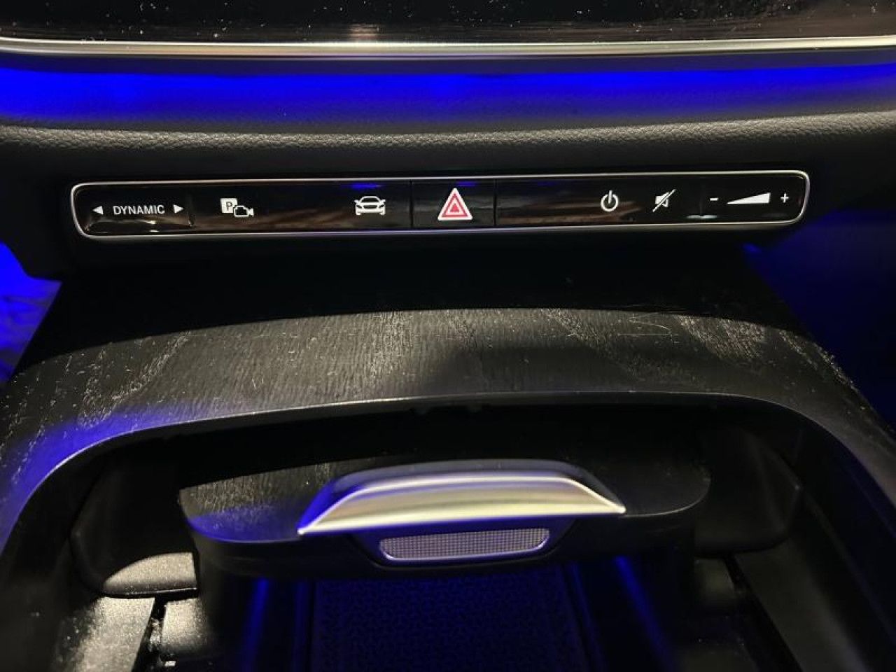 Photo du v&eacute;hicule 16 / 18