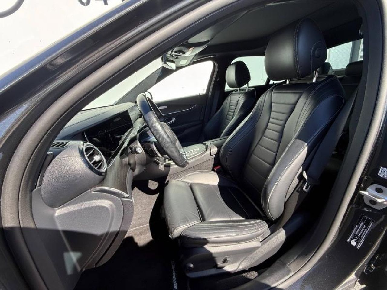 Photo du v&eacute;hicule 12 / 18