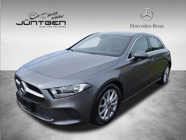 Mercedes-Benz A 220