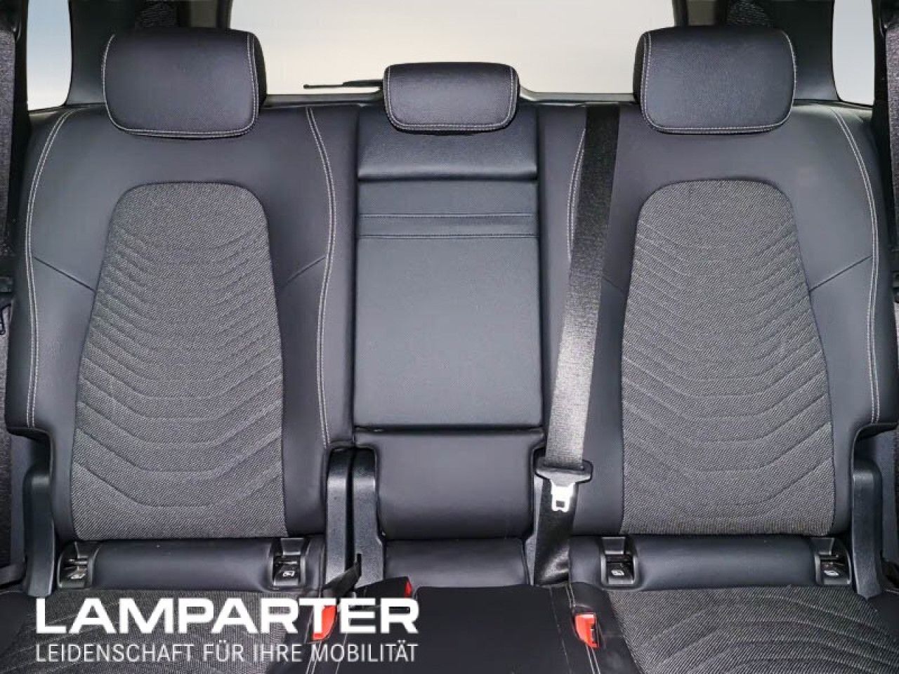 Mercedes-Benz GLB – Bild 9