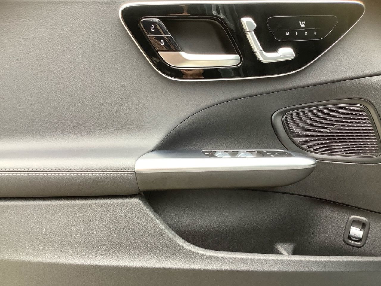 Mercedes-Benz C-Klasse – Bild 6