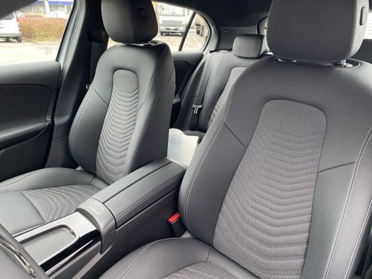 Mercedes-Benz A-Klasse – Bild 17