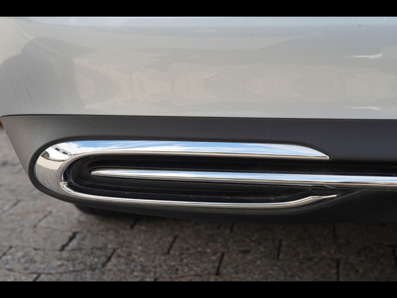Mercedes-Benz E-Klasse – Bild 23