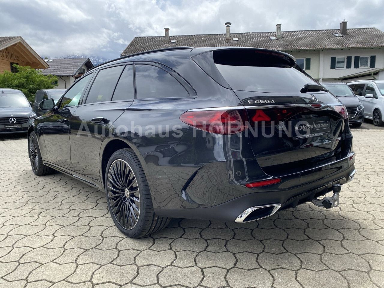 Mercedes-Benz E-Klasse – Bild 8