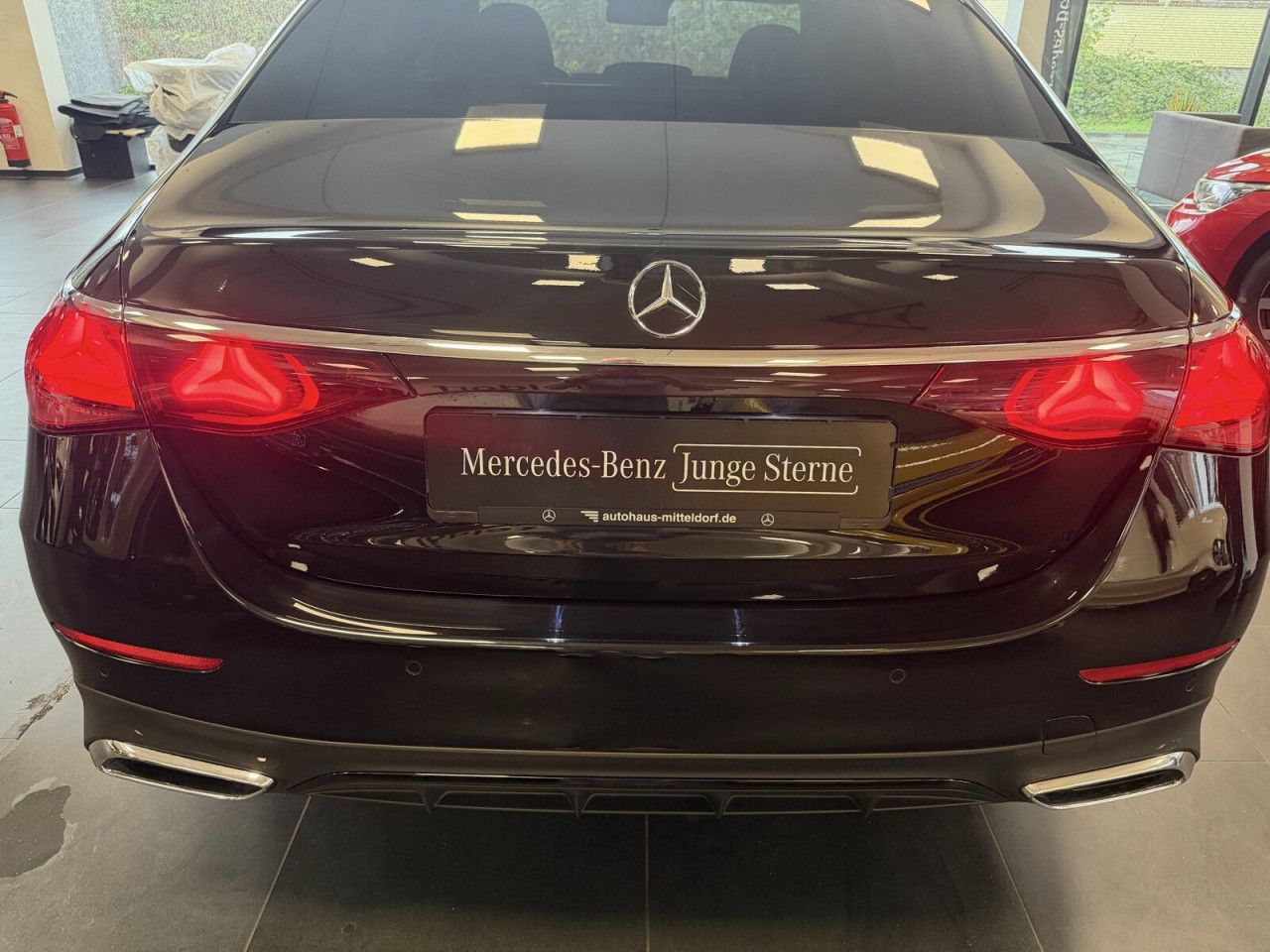 Mercedes-Benz E-Klasse – Bild 17