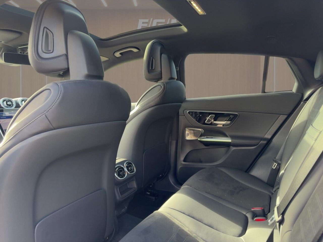 Mercedes-Benz GLC – Bild 7