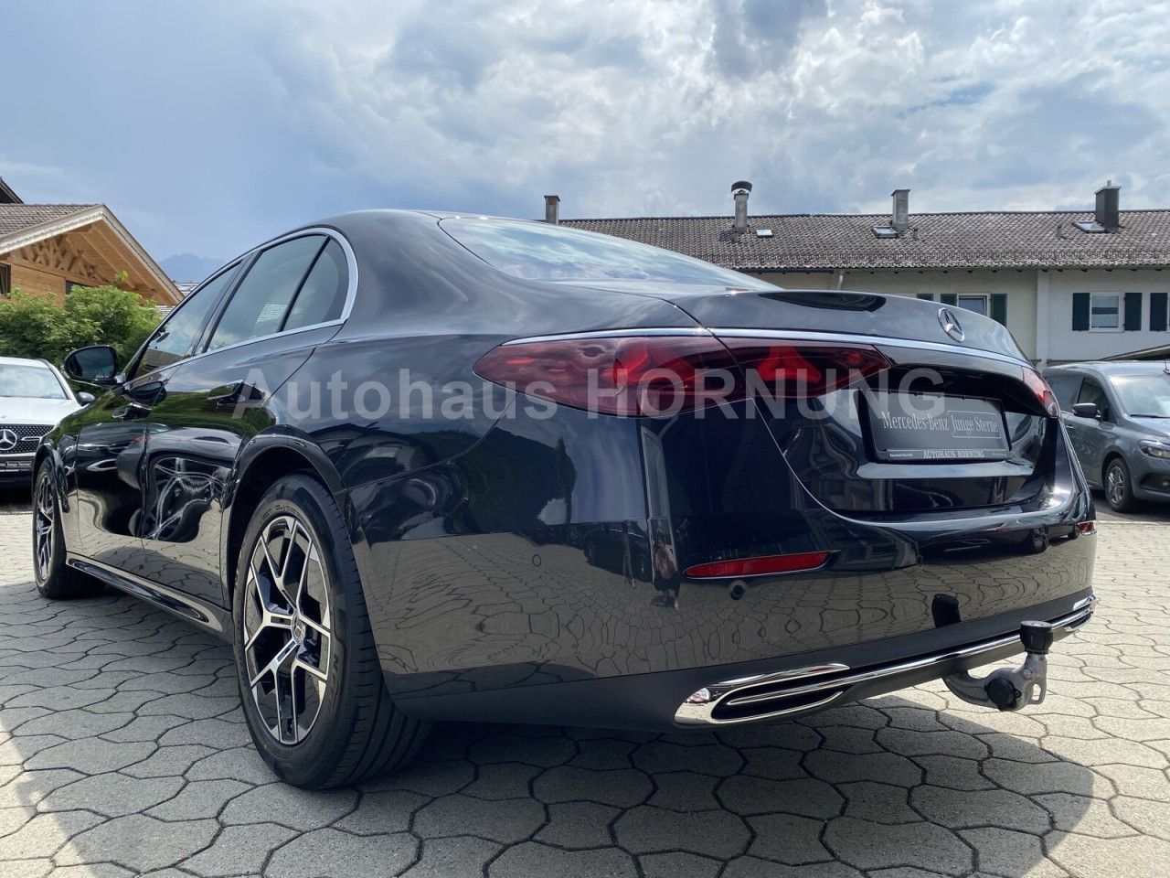 Mercedes-Benz E-Klasse – Bild 9