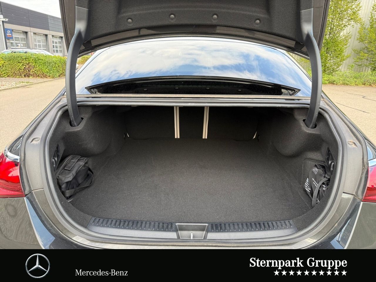 Mercedes-Benz E-Klasse – Bild 25