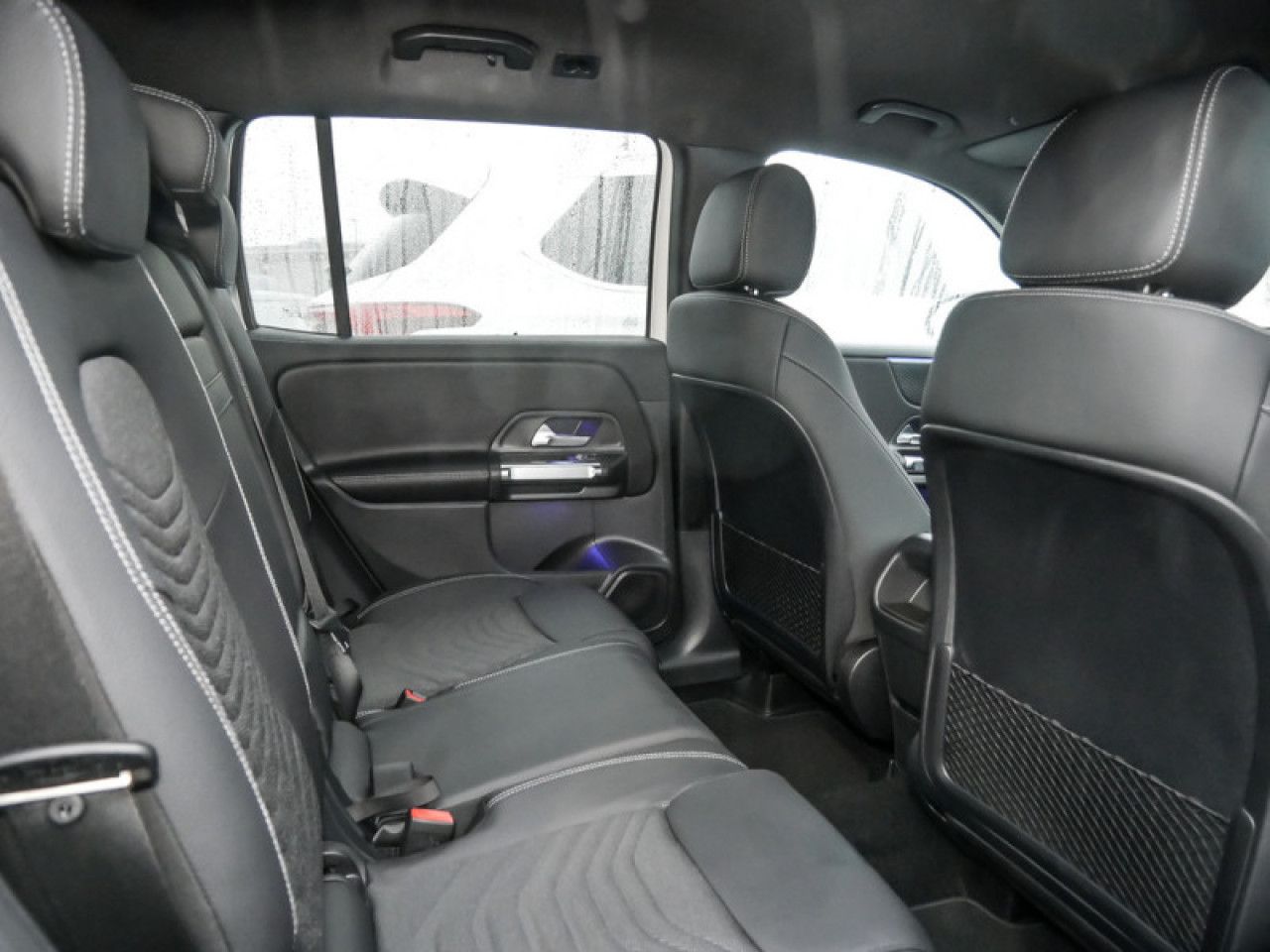 Mercedes-Benz GLB – Bild 8