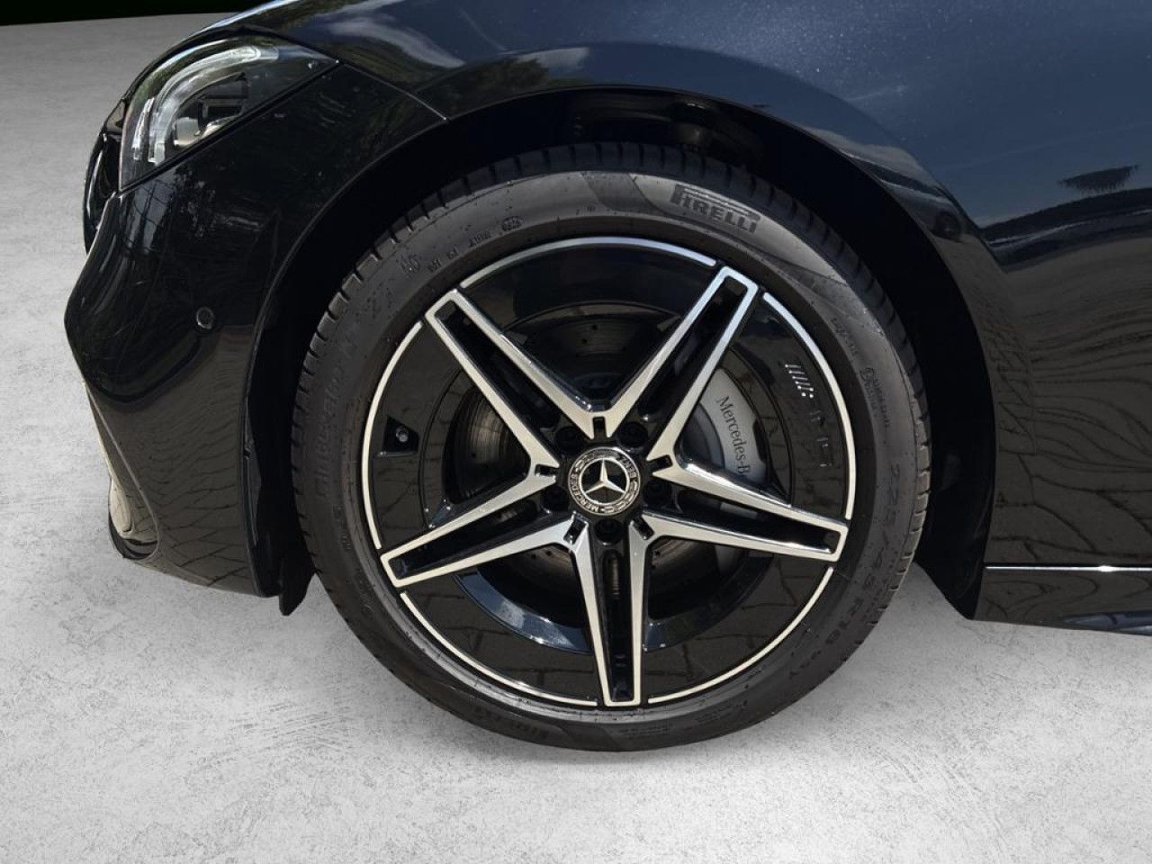 Mercedes-Benz C-Klasse – Bild 3