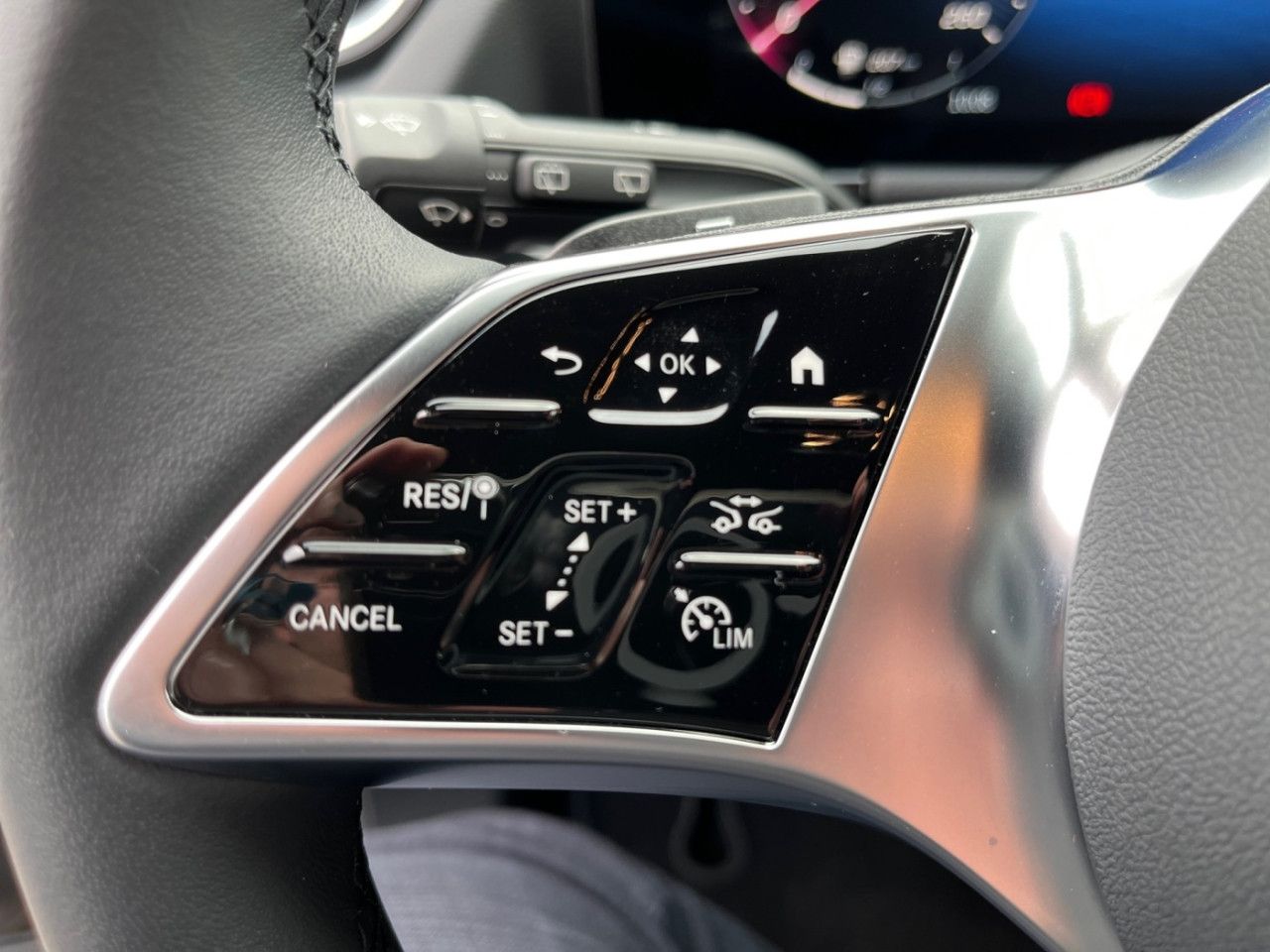 Fahrzeugbild 24 / 26