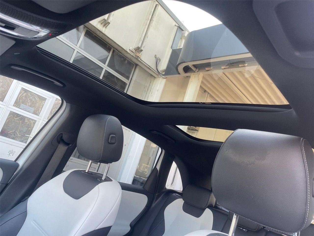 Fahrzeugbild 22 / 28