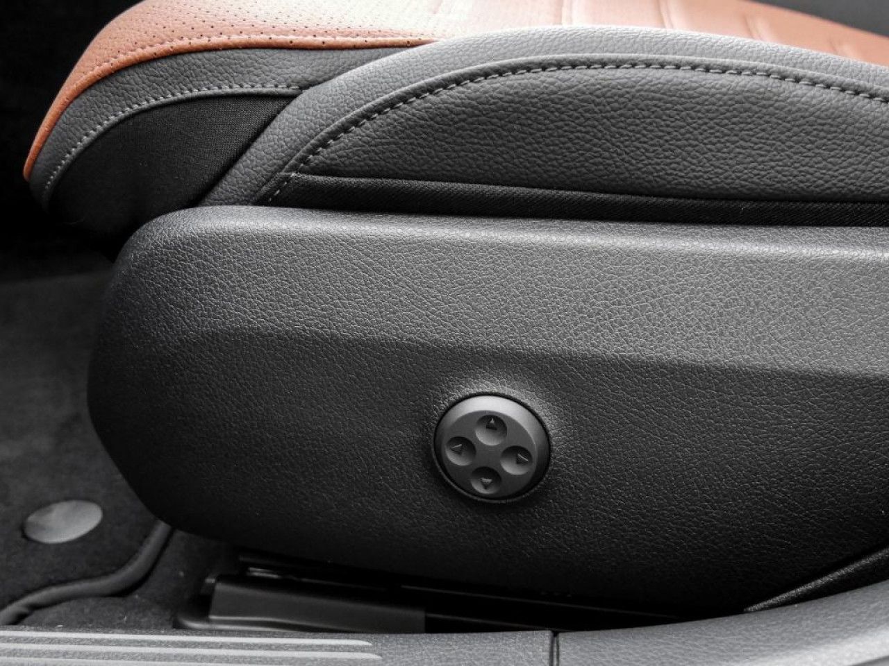 Mercedes-Benz C-Klasse – Bild 16