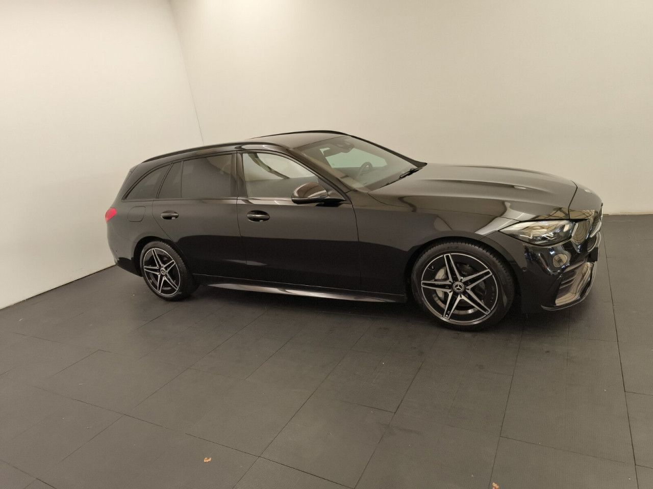 Mercedes-Benz C-Klasse – Bild 4