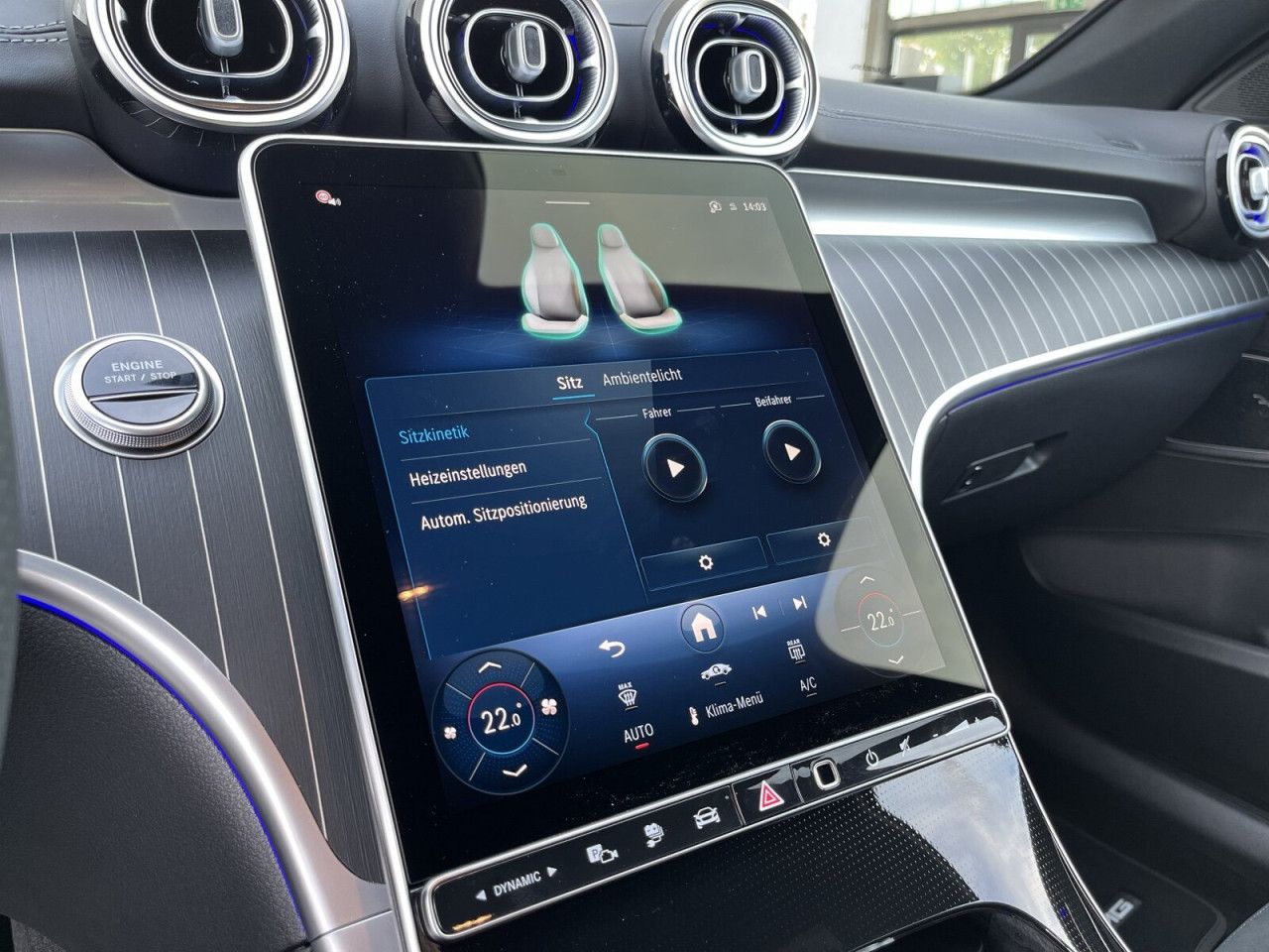Mercedes-Benz C-Klasse – Bild 24