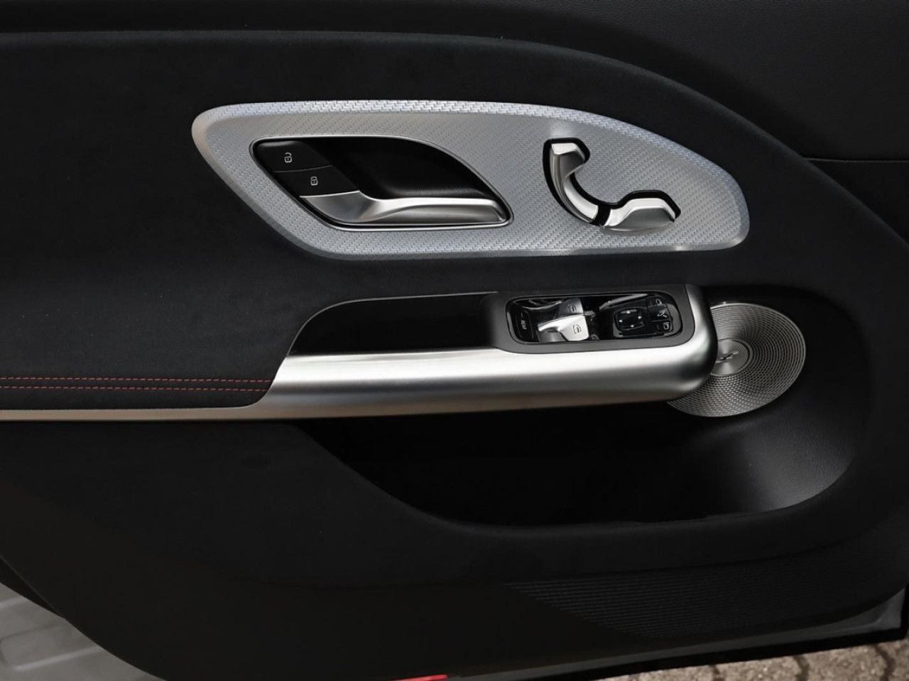 Mercedes-Benz GLB – Bild 12