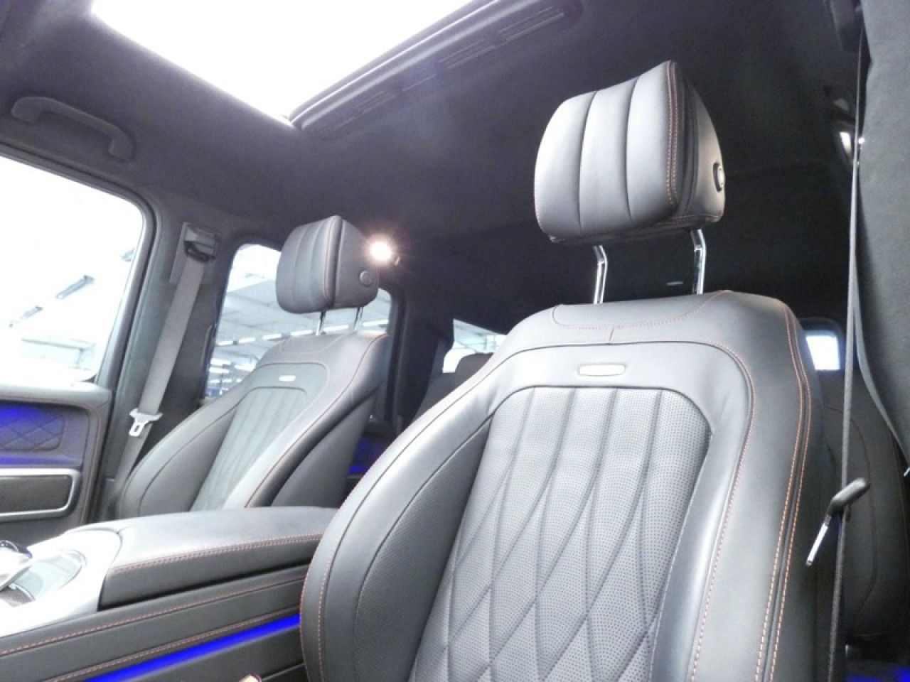 Photo du véhicule 17 / 18