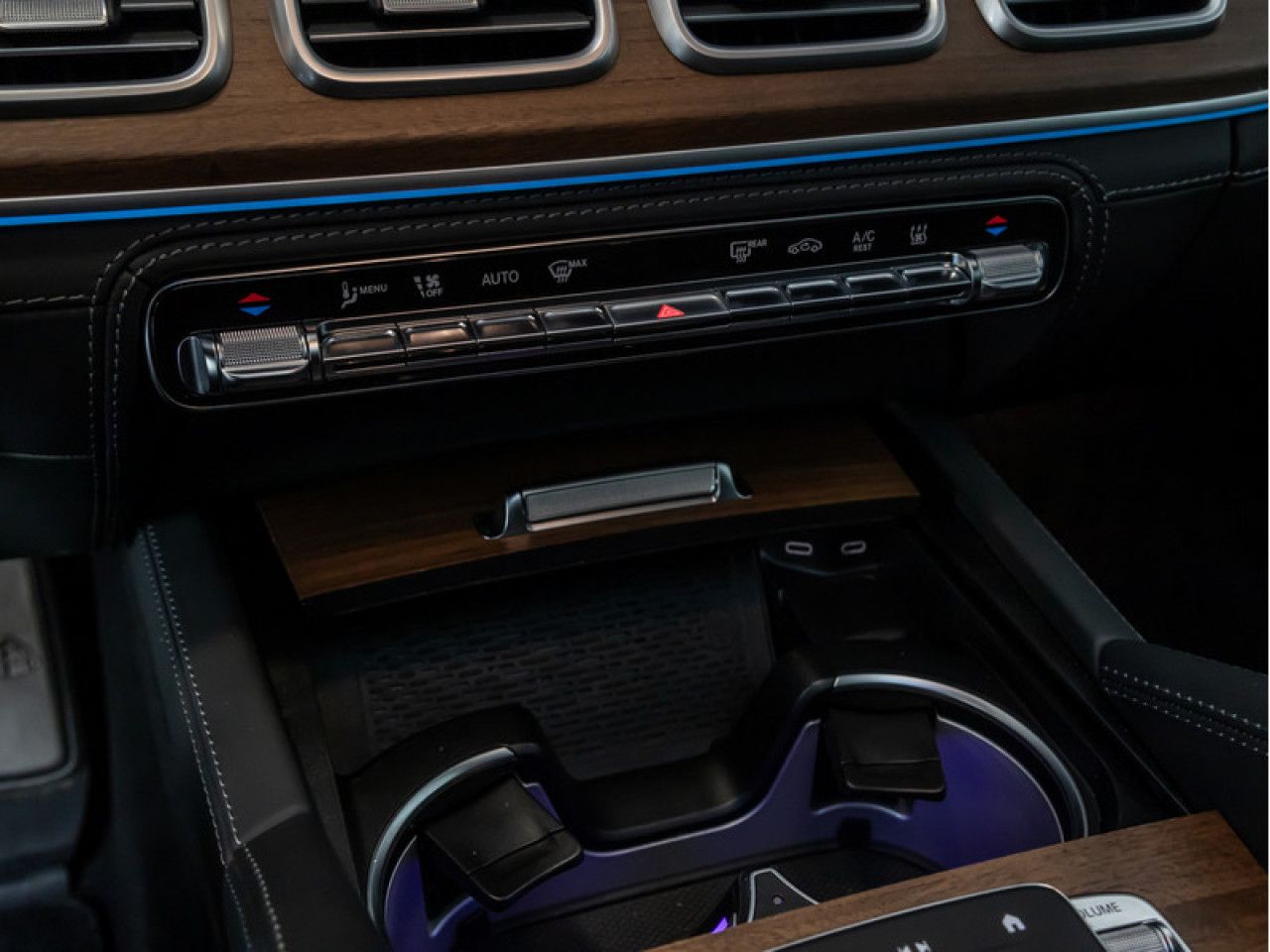 Mercedes-Benz GLS – Bild 20