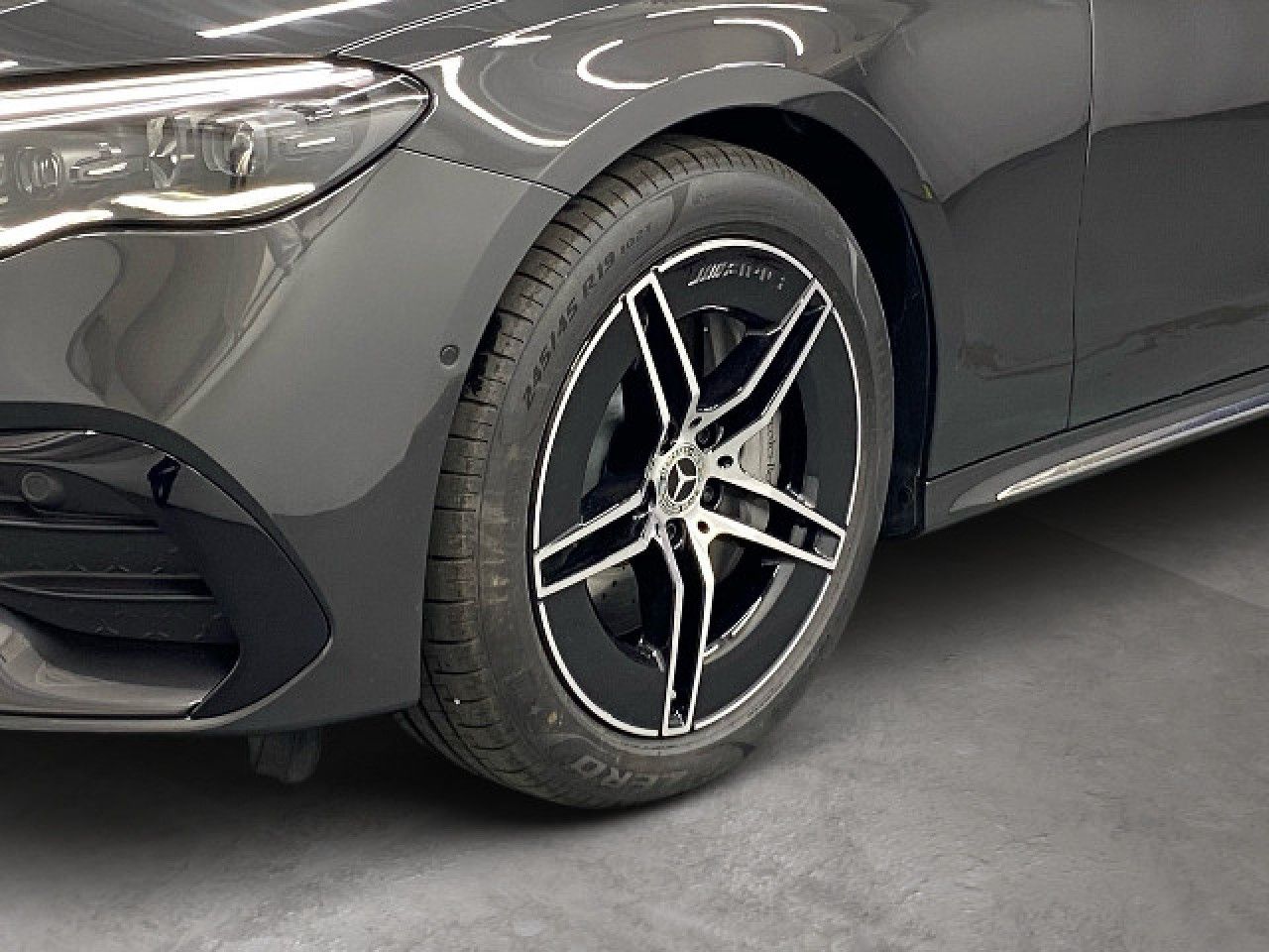 Mercedes-Benz E-Klasse – Bild 6