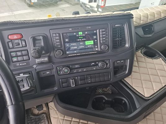 Immagine del veicolo 8 / 9