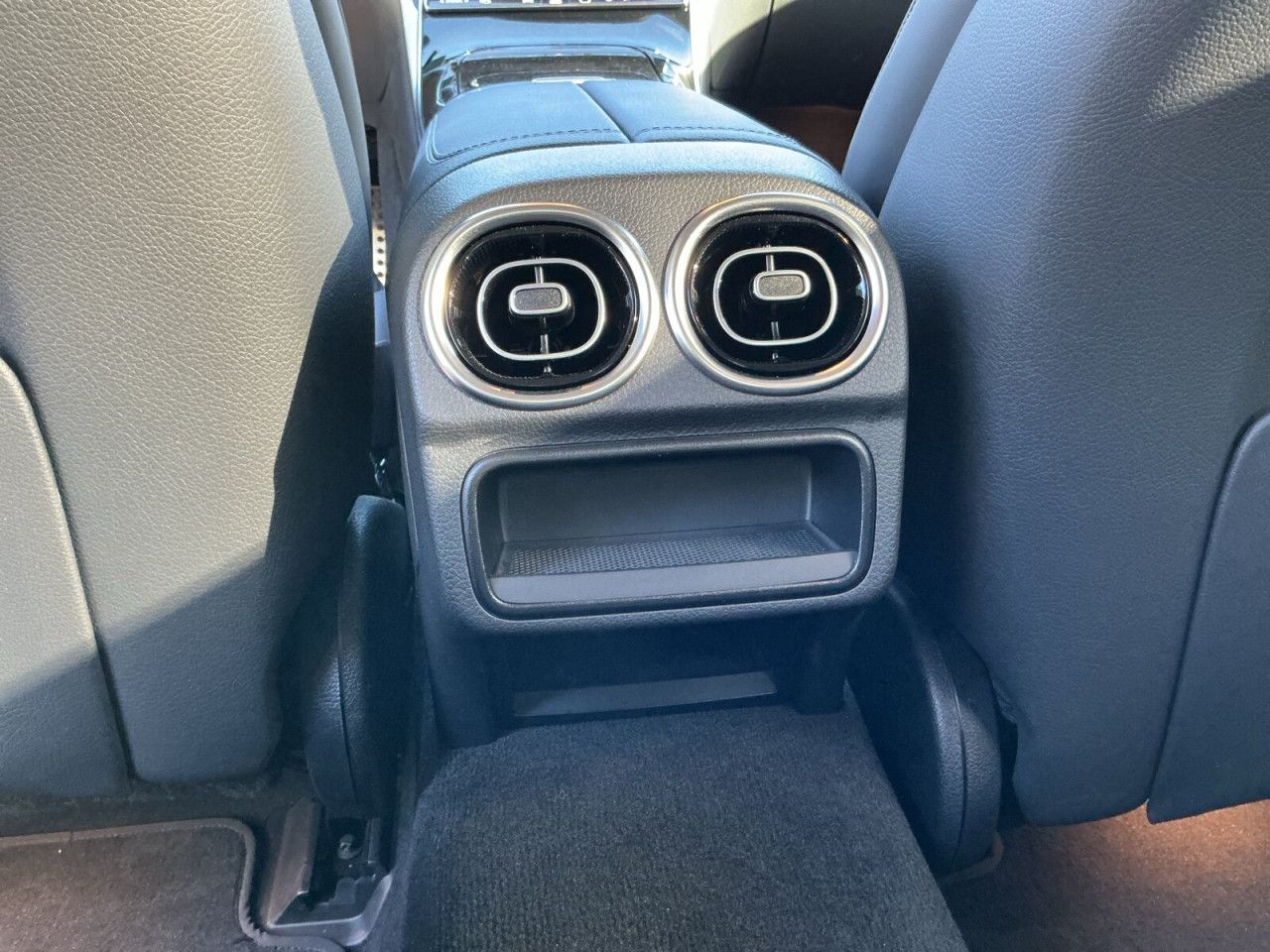 Mercedes-Benz C-Klasse – Bild 26